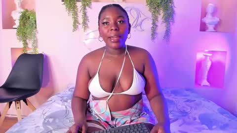 nanymoreno online show from 8, 10, 2025