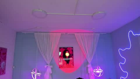 Snapshot of naomi_campell chatting on 16, 2, 2026 Naomi online show from 16, 2, 2026