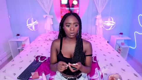 Snapshot of naomi_campell chatting on 18, 2, 2026 Naomi online show from 18, 2, 2026