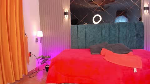 Naomi online show from 6, 1, 2026