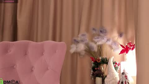 Snapshot of naomi_rias chatting on 25, 11, 2025 Naomi online show from 25, 11, 2025