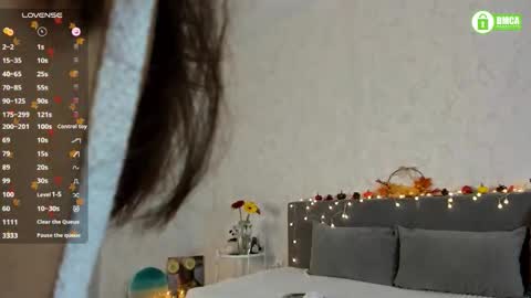 Naomi online show from 10, 10, 2025