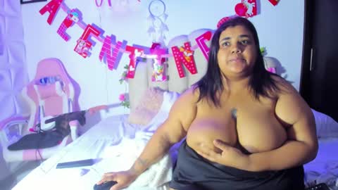    online show from 1, 2, 2025