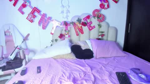    online show from 5, 2, 2025