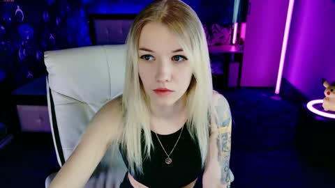 naomihita online show from 2, 4, 2026