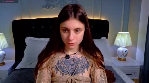 Naomi online show from 19, 11, 2025