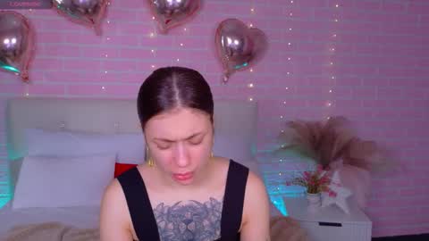 Naomi online show from 26, 11, 2025