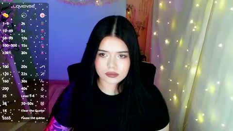 Snapshot of naomivibes chatting on 27, 6, 2026 Naomi online show from 27, 6, 2026