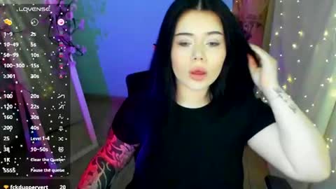Snapshot of naomivibes chatting on 28, 6, 2026 Naomi online show from 28, 6, 2026