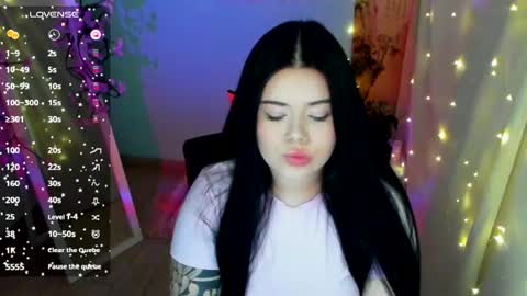 Snapshot of naomivibes chatting on 2, 7, 2026 Naomi online show from 2, 7, 2026