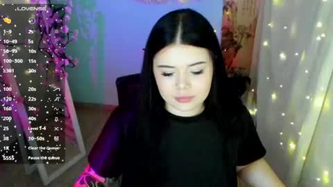 Snapshot of naomivibes chatting on 8, 7, 2026 Naomi online show from 8, 7, 2026