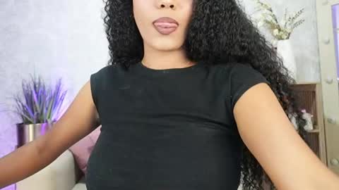 Snapshot of naomixjones1 chatting on 20, 5, 2026 Naomi online show from 20, 5, 2026