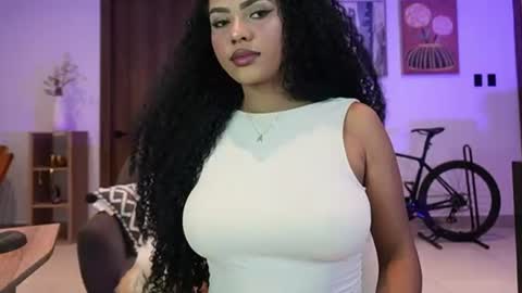 Naomi     online show from 14, 6, 2026