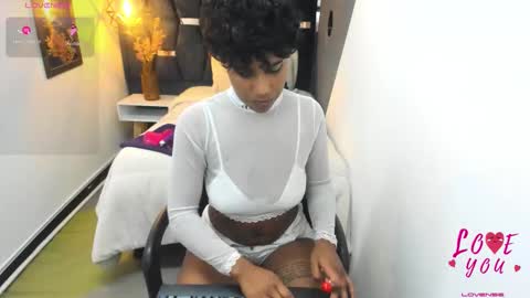 Snapshot of naomy__smith__ chatting on 18, 2, 2026 N A O M Y online show from 18, 2, 2026