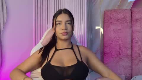 Naomy  online show from 10, 5, 2026