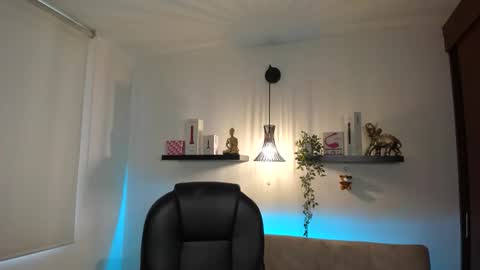 Snapshot of naomy_stanley chatting on 31, 5, 2026 Naomy Stanley online show from 31, 5, 2026