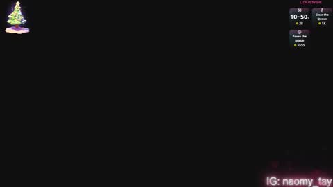 Snapshot of naomy_tay1 chatting on 18, 12, 2025 Naomy online show from 18, 12, 2025