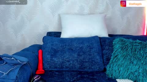 Naomy Cole online show from 29, 1, 2025