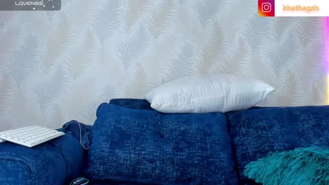 Naomy Cole online show from 1, 2, 2025