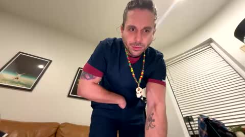 Napolisnaples online show from 20, 12, 2025