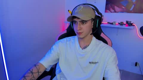 sebastian online show from 4, 2, 2025