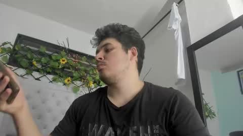 Snapshot of narciso_kh chatting on 16, 9, 2025 deibyd online show from 16, 9, 2025