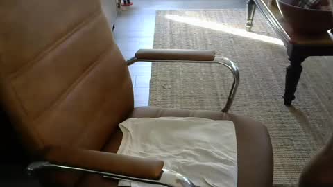 Snapshot of nareth338 chatting on 19, 12, 2024 nareth338 online show from 19, 12, 2024