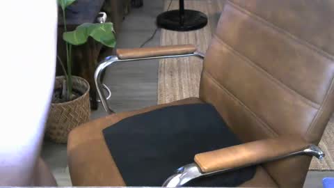 Snapshot of nareth338 chatting on 29, 9, 2025 nareth338 online show from 29, 9, 2025