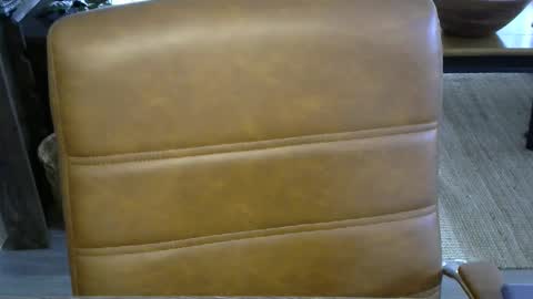 Snapshot of nareth338 chatting on 1, 10, 2025 nareth338 online show from 1, 10, 2025