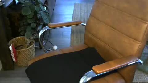 nareth338 online show from 4, 12, 2025