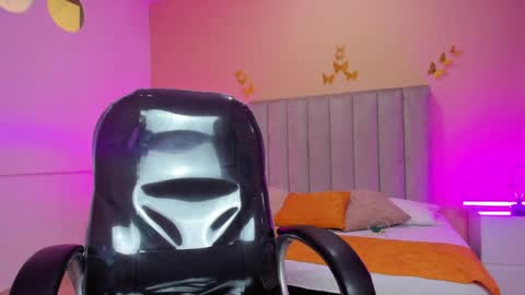 Nascary Fox online show from 4, 4, 2026