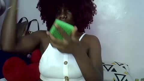 Snapshot of nasti_petite chatting on 10, 3, 2025 nasti_petite online show from 10, 3, 2025