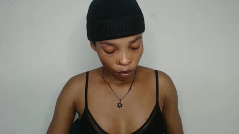 bella online show from 11, 11, 2025