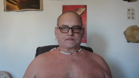 Snapshot of nastydaddyfatcock15 chatting on 27, 9, 2025 nastydaddyfatcock15 online show from 27, 9, 2025