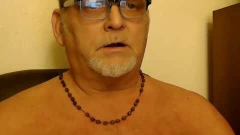 Daddy online show from 11, 2, 2025