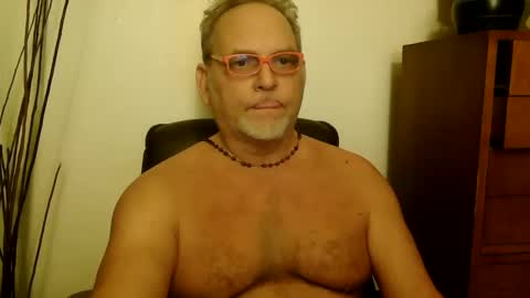 Daddy online show from 17, 2, 2025