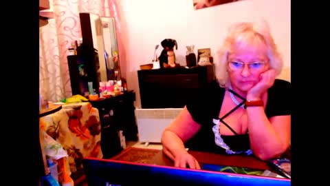 Snapshot of natali7634 chatting on 1, 2, 2025 natali online show from 1, 2, 2025