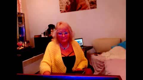 Snapshot of natali7634 chatting on 2, 3, 2025 natali online show from 2, 3, 2025