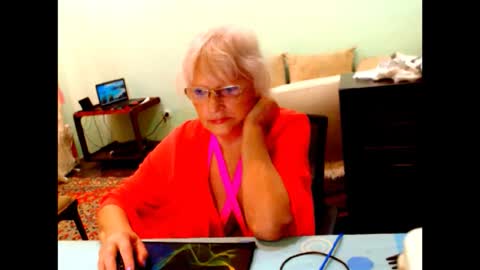 Snapshot of natali7634 chatting on 12, 9, 2025 natali online show from 12, 9, 2025