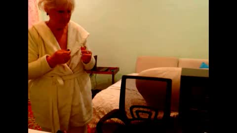 Snapshot of natali7634 chatting on 21, 9, 2025 natali online show from 21, 9, 2025