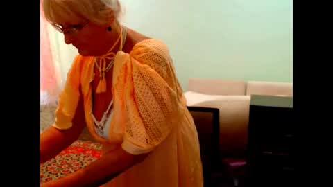 Snapshot of natali7634 chatting on 23, 9, 2025 natali online show from 23, 9, 2025