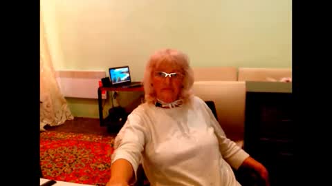 Snapshot of natali7634 chatting on 6, 10, 2025 natali online show from 6, 10, 2025