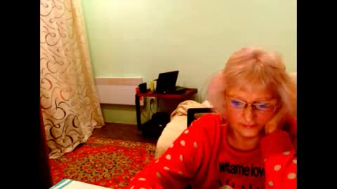 Snapshot of natali7634 chatting on 11, 11, 2025 natali online show from 11, 11, 2025