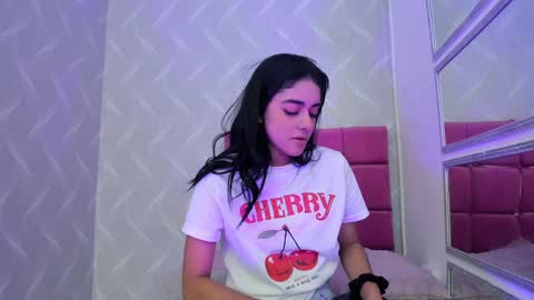 Snapshot of natalia_aguirre chatting on 22, 1, 2025 Naty online show from 22, 1, 2025