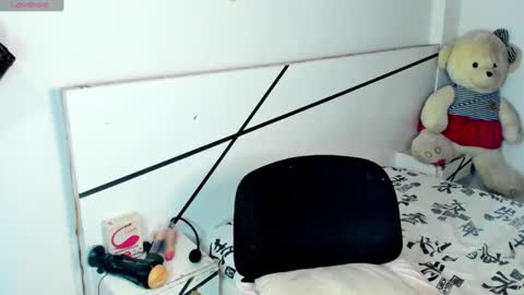 Snapshot of natalia_cb chatting on 4, 3, 2025 Natalia online show from 4, 3, 2025