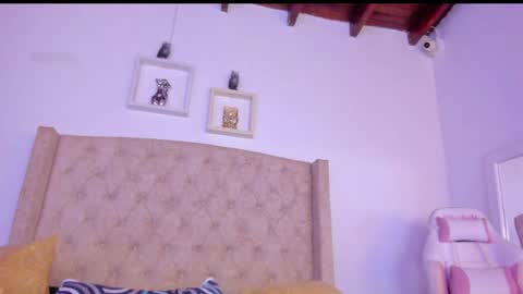 Snapshot of natalia_collinslim chatting on 12, 12, 2024 Natalia online show from 12, 12, 2024