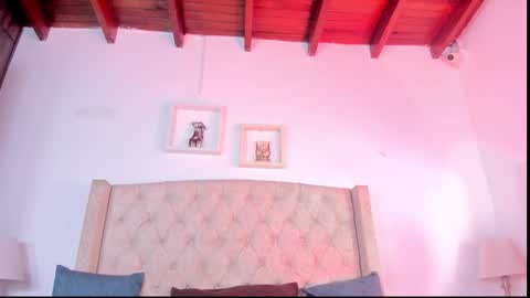 Snapshot of natalia_collinslim chatting on 15, 10, 2025 Natalia online show from 15, 10, 2025