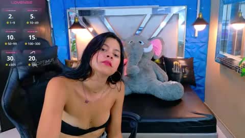 Snapshot of nataliatompsonx1 chatting on 11, 9, 2025 nataliatompsonx1 online show from 11, 9, 2025