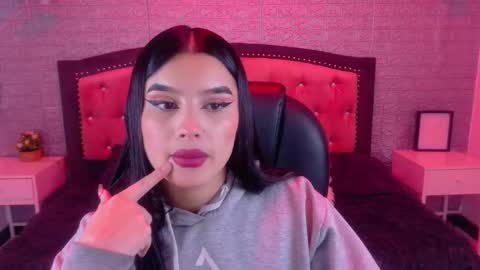 natalie  online show from 7, 2, 2026