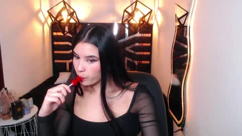 natalie  online show from 1, 4, 2026